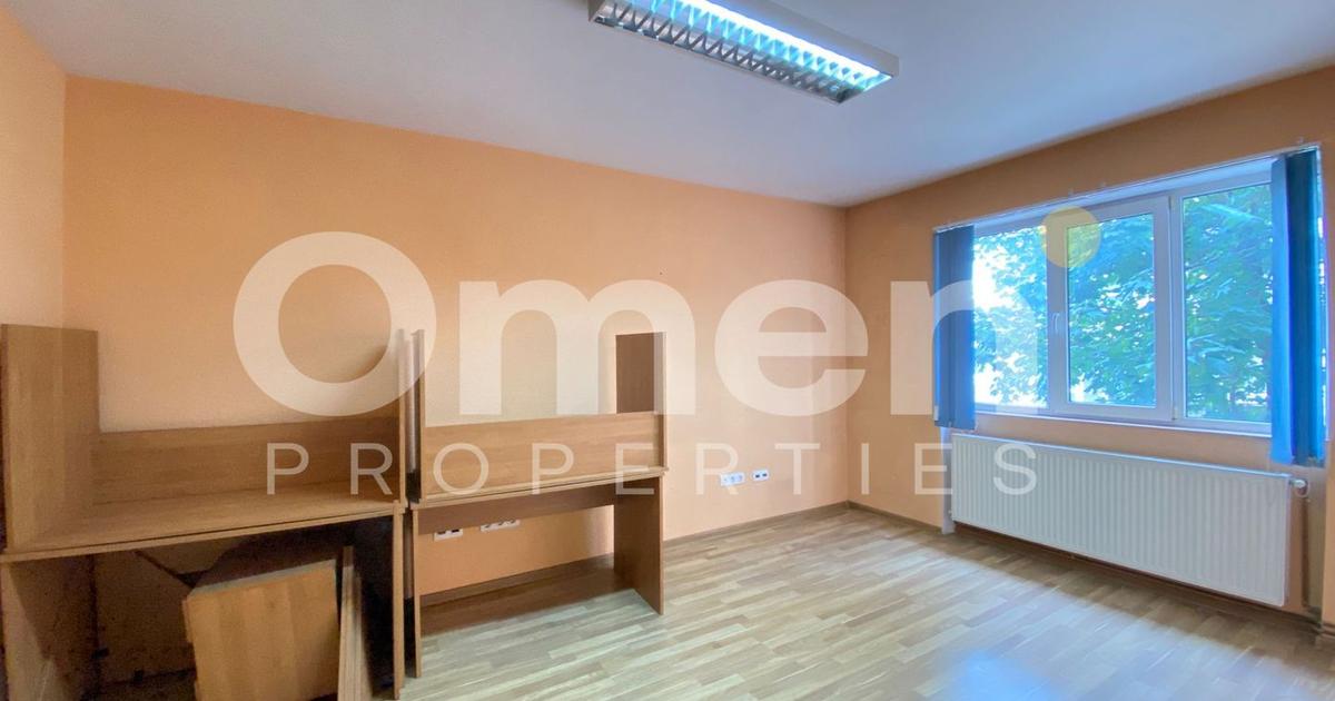 Apartament semidecomandat cu 2 camere în zona Central, Baia Mare