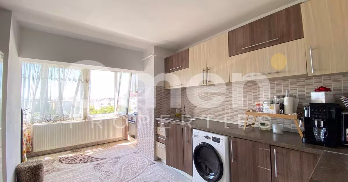 Apartament decomandat cu 2 camere în zona Hotvon, Baia Mare