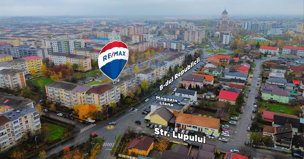 Apartament decomandat cu 4 camere în zona Republicii, Baia Mare