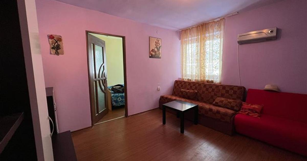 Apartament semidecomandat cu 2 camere în zona Central, Bălan