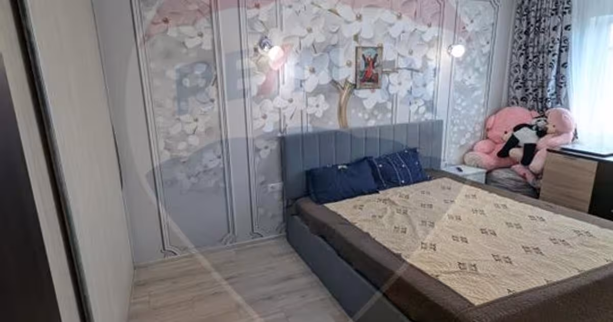 Apartament decomandat cu 2 camere în zona Central, Bârlad