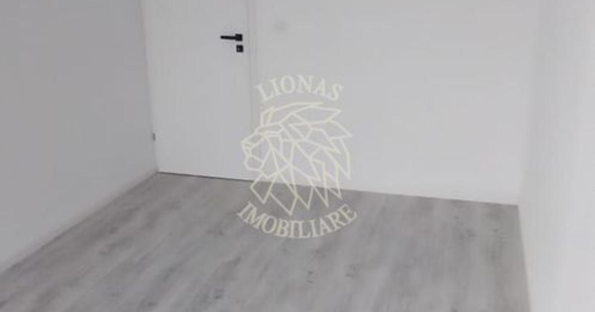 Apartament semidecomandat cu 3 camere în zona Calea Moldovei, Bistrița