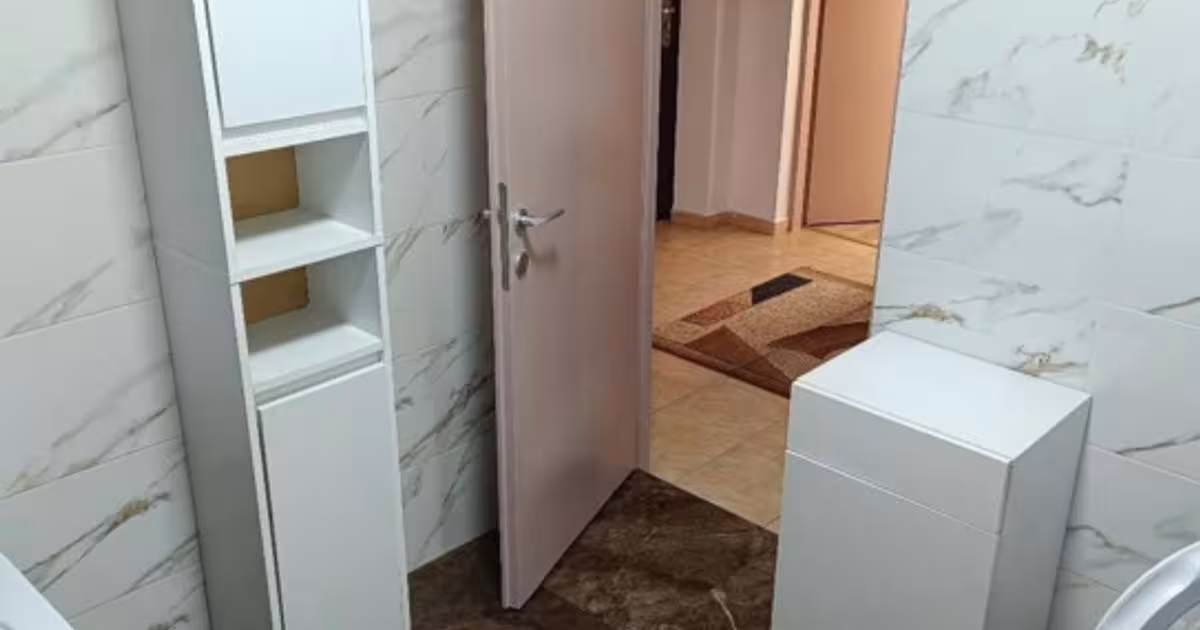 Apartament decomandat cu 5 camere în zona Calea Moldovei, Bistrița