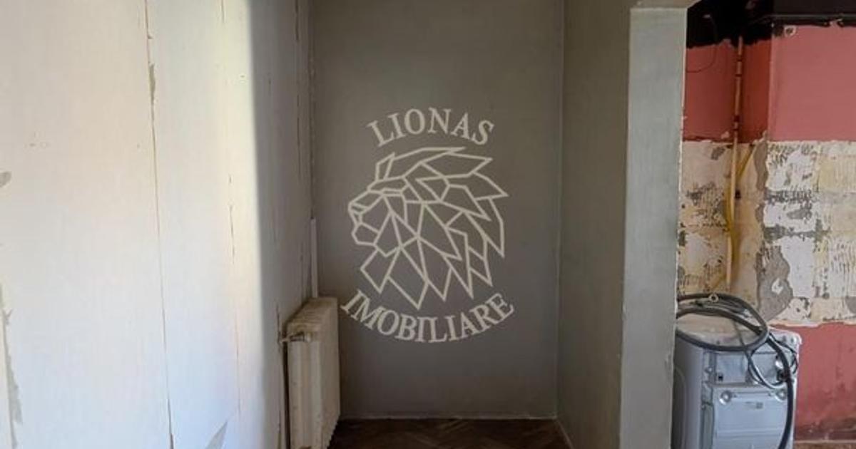 Apartament decomandat cu 2 camere în zona Central, Bistrița