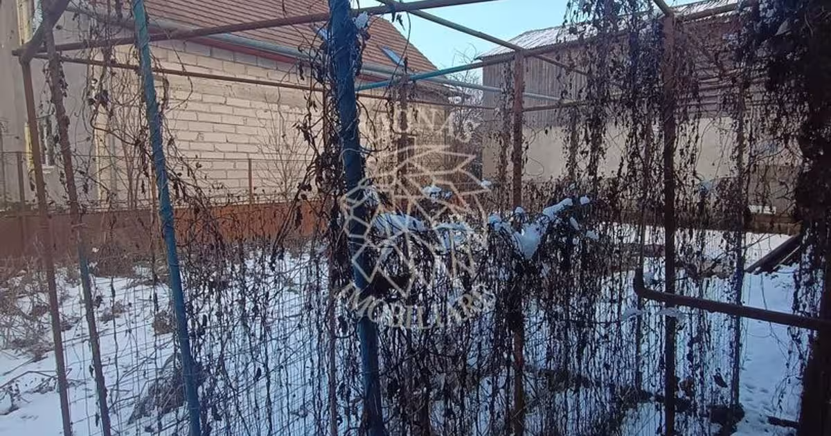 Apartament decomandat cu 5 camere în zona Decebal, Bistrița