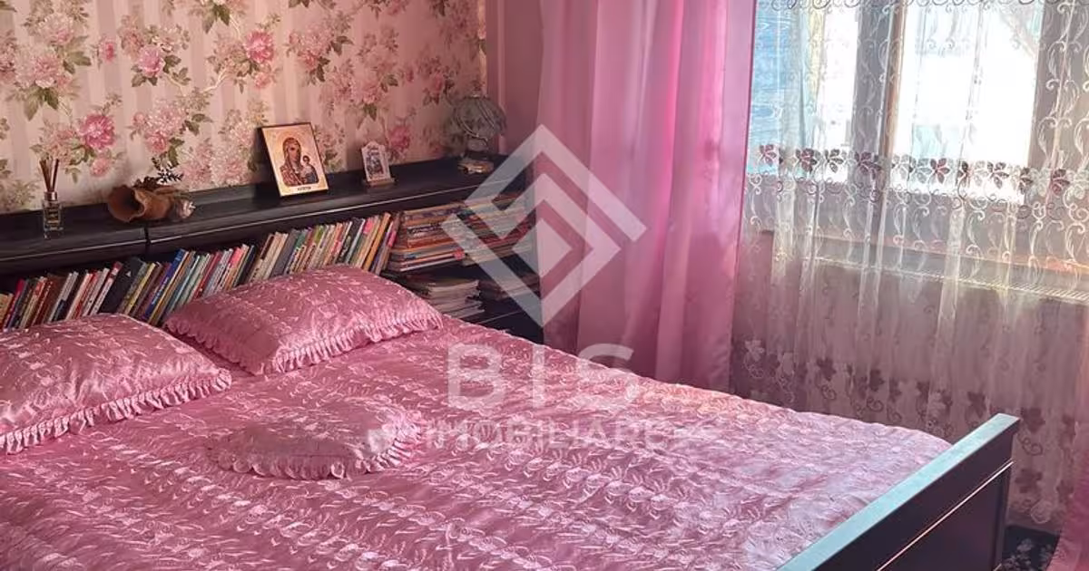 Apartament decomandat cu 3 camere în zona Exterior Vest, Bistrița