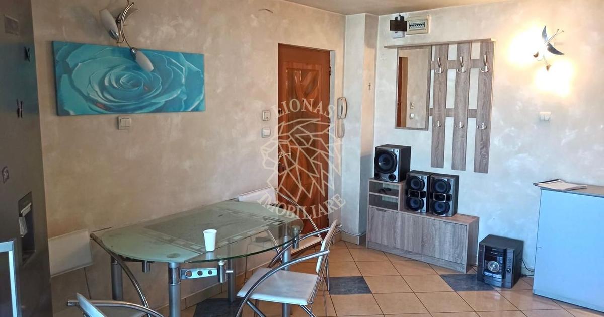 Apartament semidecomandat cu 4 camere în zona Independenței, Bistrița