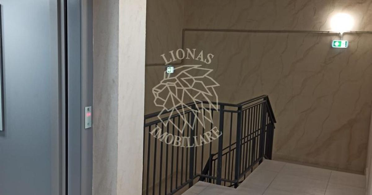 Apartament semidecomandat cu 3 camere în zona Nord, Bistrița