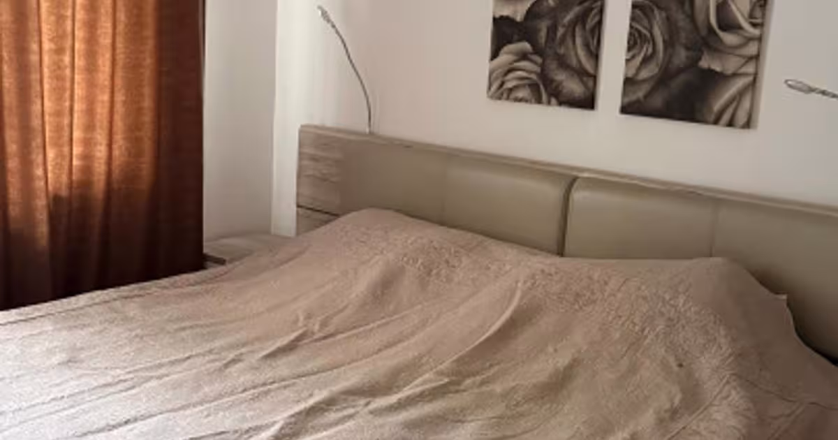 Apartament decomandat cu 3 camere în zona Ștefan cel Mare, Bistrița