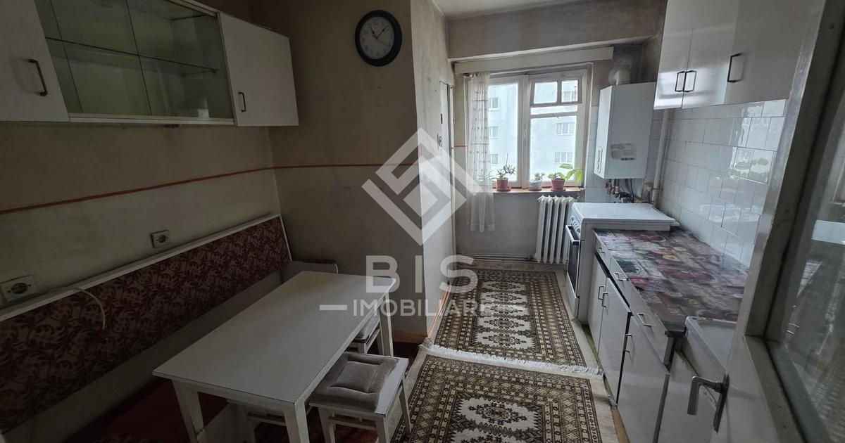 Apartament decomandat cu 2 camere în zona Sud, Bistrița