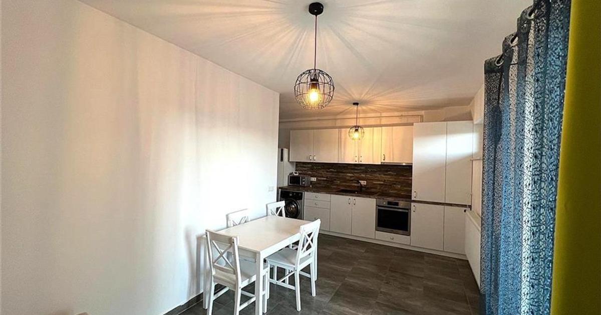 Apartament decomandat cu 3 camere în zona Sud, Bistrița