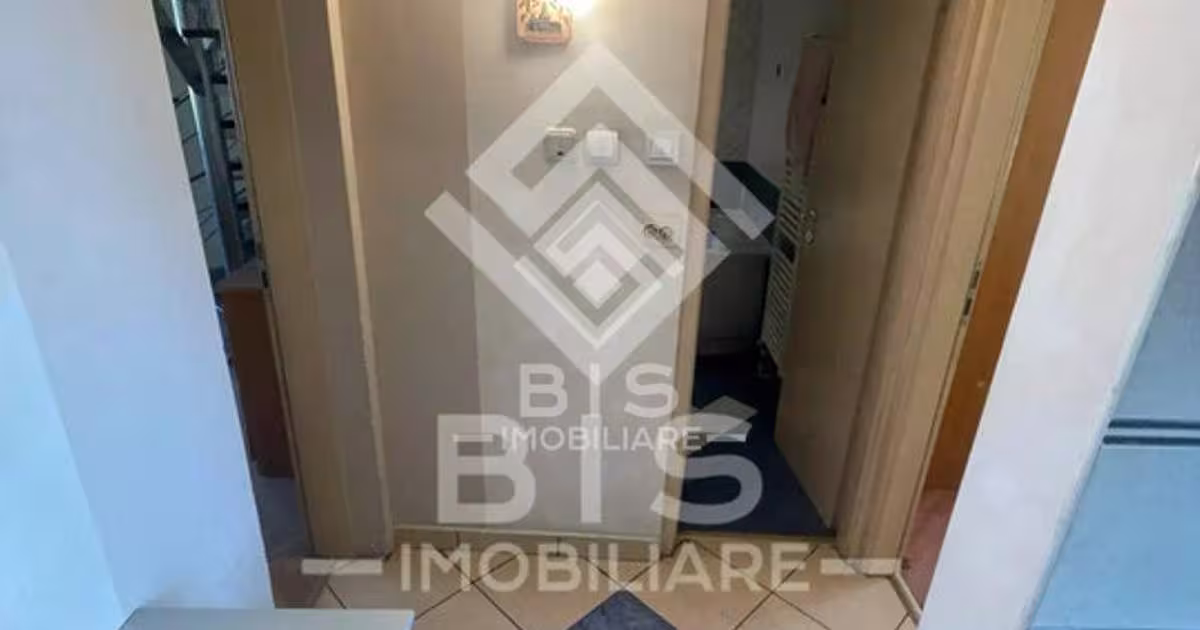 Apartament decomandat cu 4 camere în zona Sud-Est, Bistrița