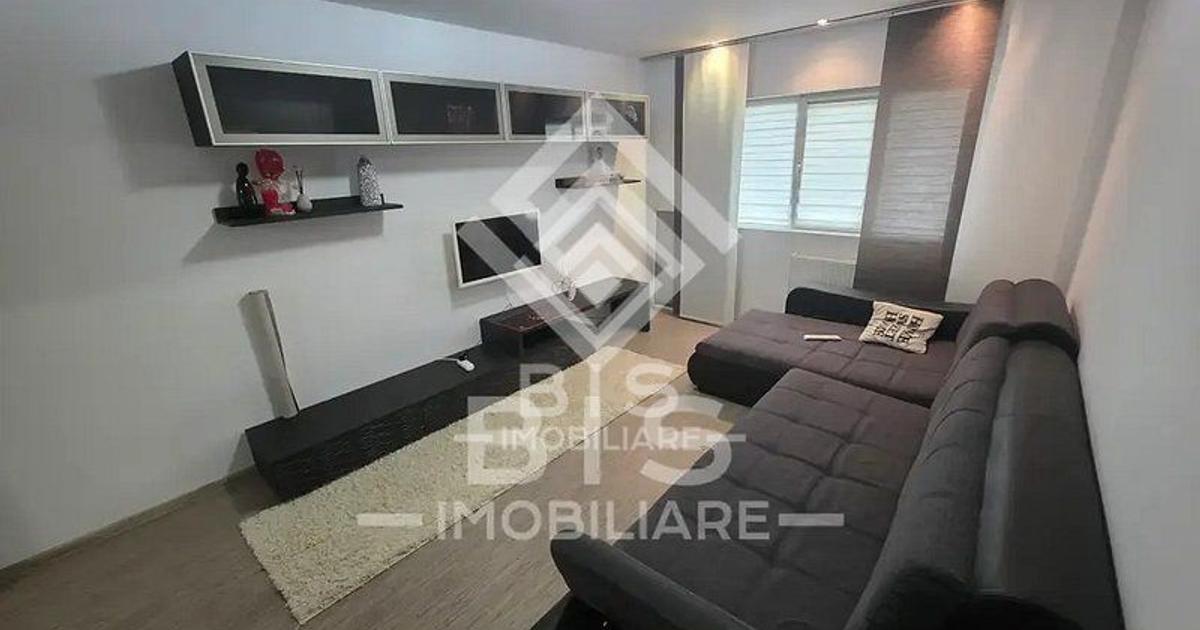 Apartament decomandat cu 3 camere în zona Ultracentral, Bistrița