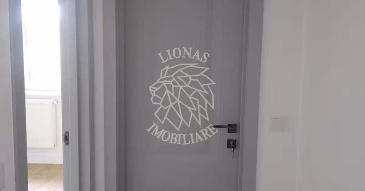 Apartament decomandat cu 2 camere în zona Vest, Bistrița