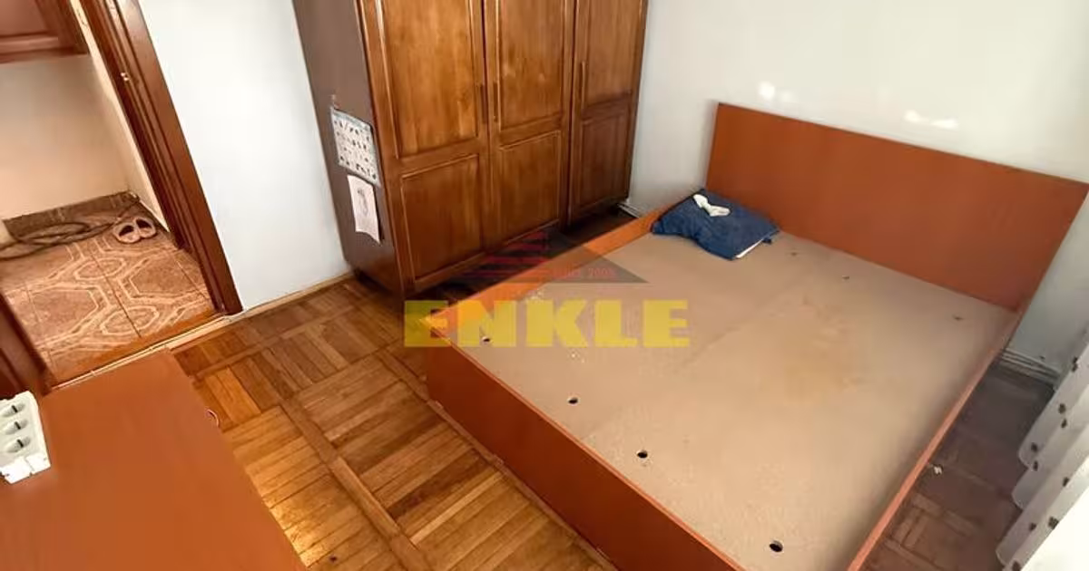 Apartament decomandat cu 2 camere în zona Central, Botoșani