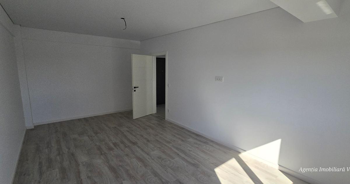 Apartament decomandat cu 2 camere în zona Central, Botoșani