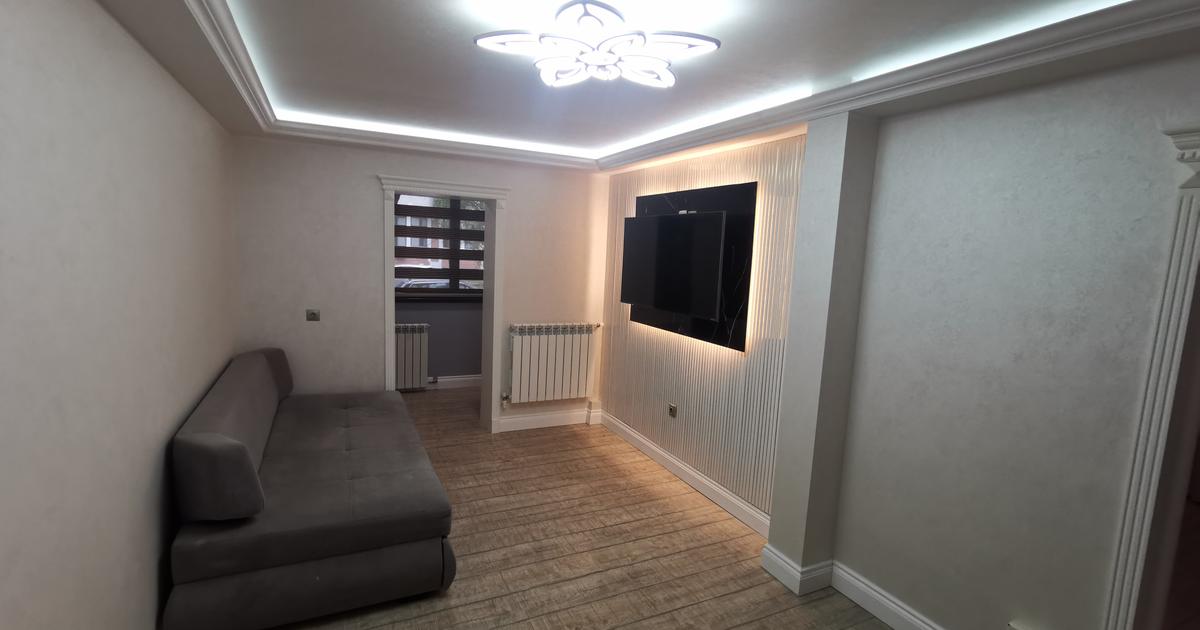 Apartament cu 3 camere în zona Central, Botoșani