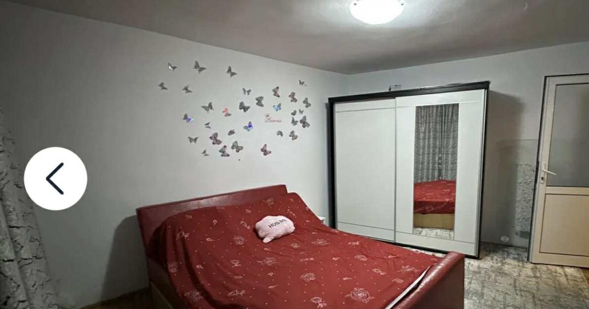 Apartament decomandat cu 3 camere în zona Central, Botoșani