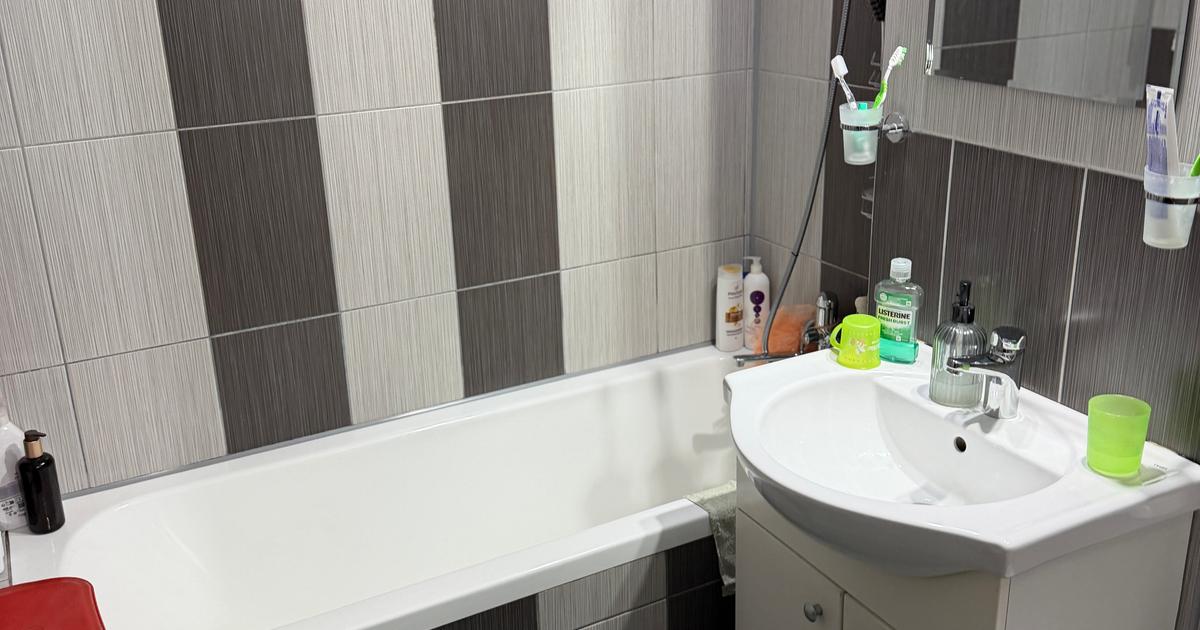 Apartament cu 3 camere în zona Central, Botoșani