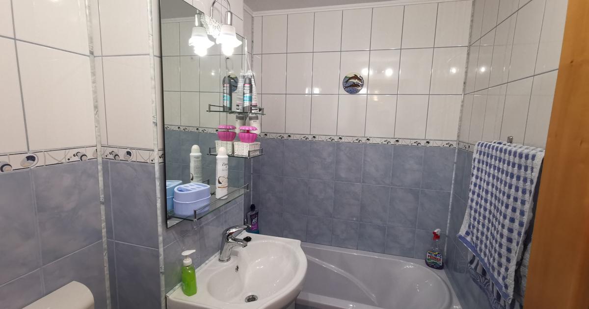 Apartament decomandat cu 3 camere în zona Central, Botoșani