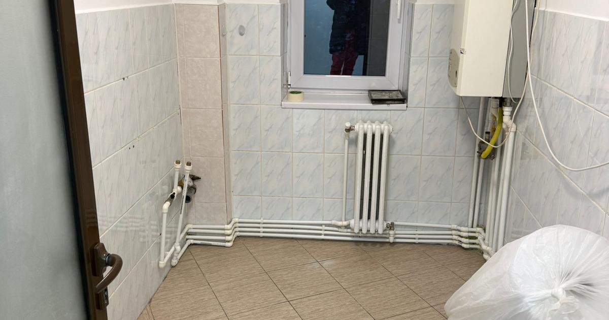 Apartament cu 4 camere în zona Central, Botoșani