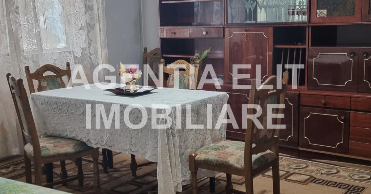 Apartament decomandat cu 4 camere în zona Central, Botoșani