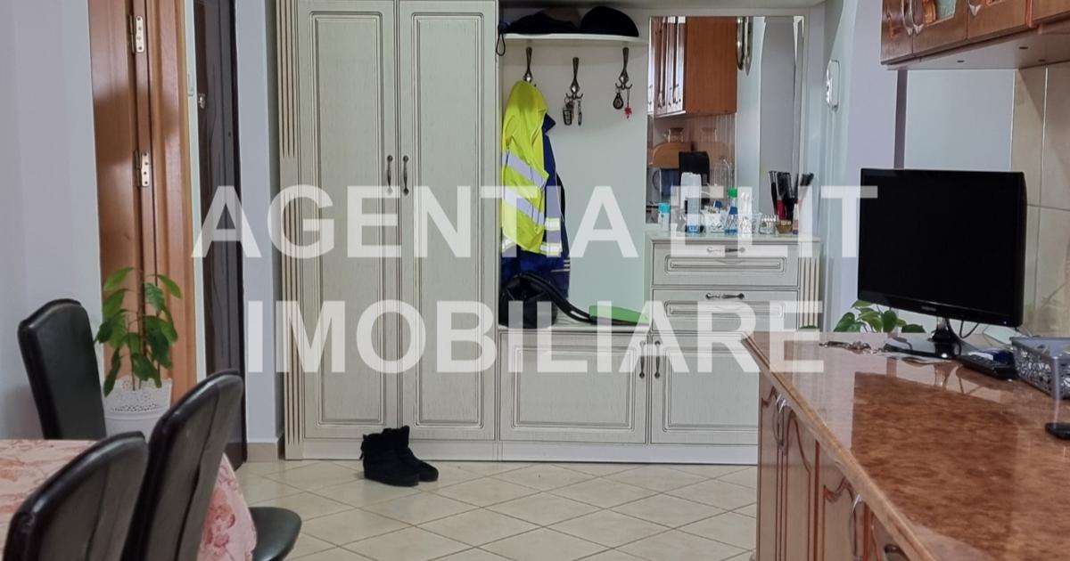 Apartament decomandat cu 2 camere în zona Central, Botoșani