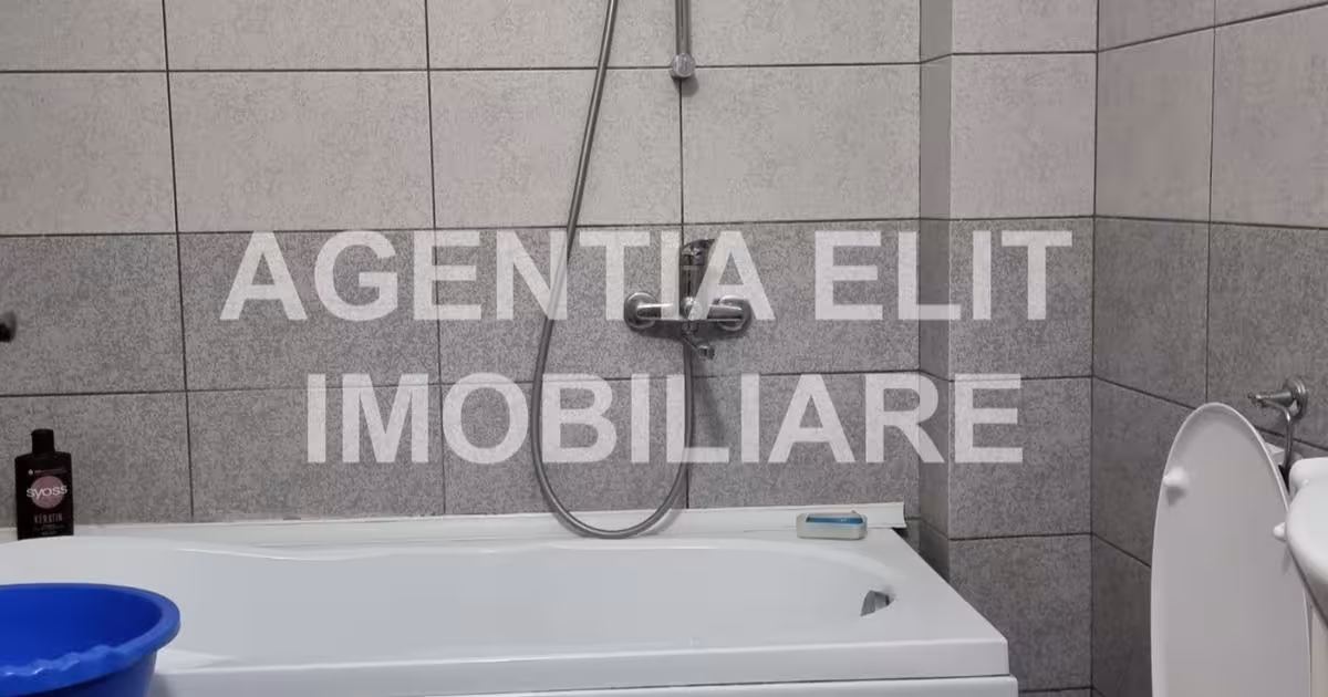 Apartament decomandat cu 4 camere în zona Central, Botoșani