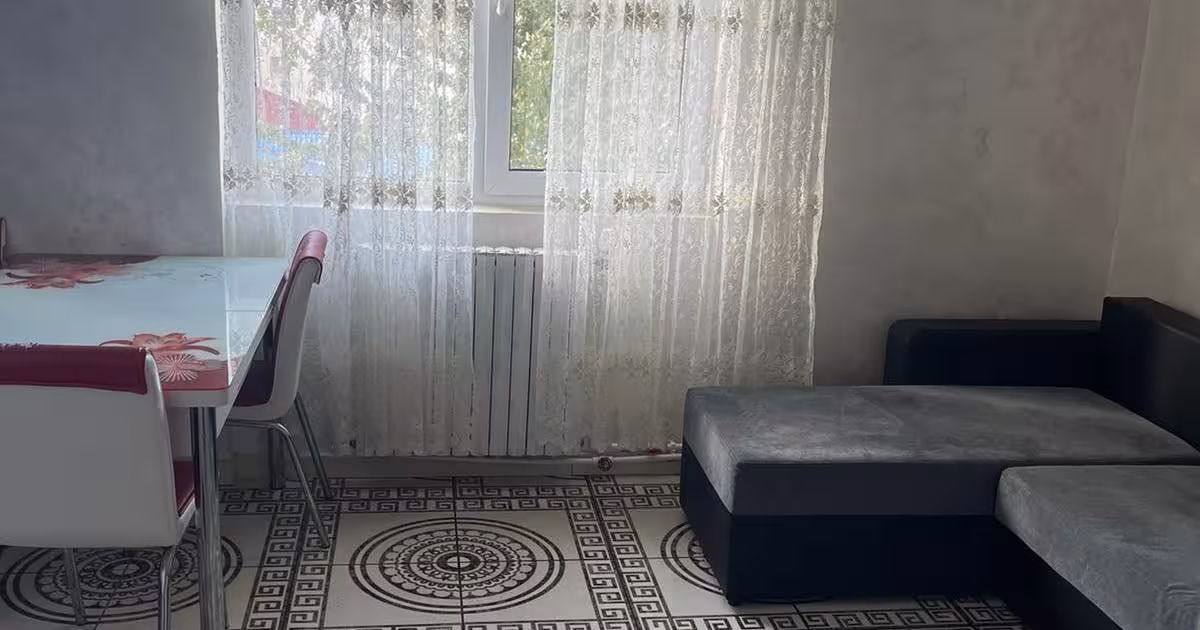 Apartament decomandat cu 2 camere în zona Periferie, Botoșani