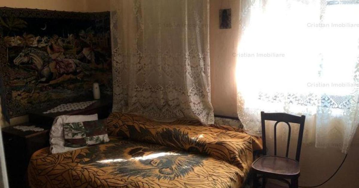 Apartament semidecomandat cu 2 camere în zona Apollo, Brăila