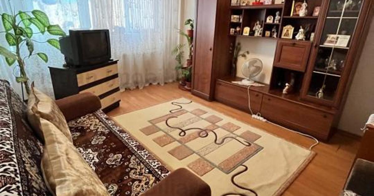 Apartament decomandat cu 3 camere în zona Apollo, Brăila