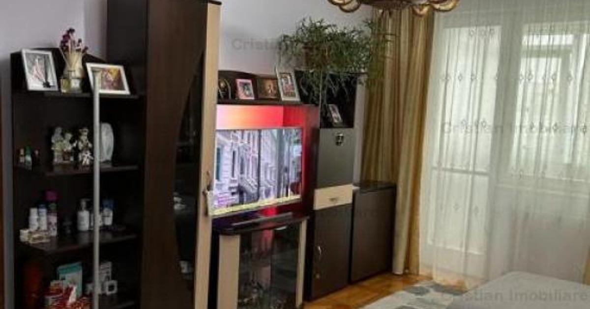 Apartament semidecomandat cu 2 camere în zona Apollo, Brăila