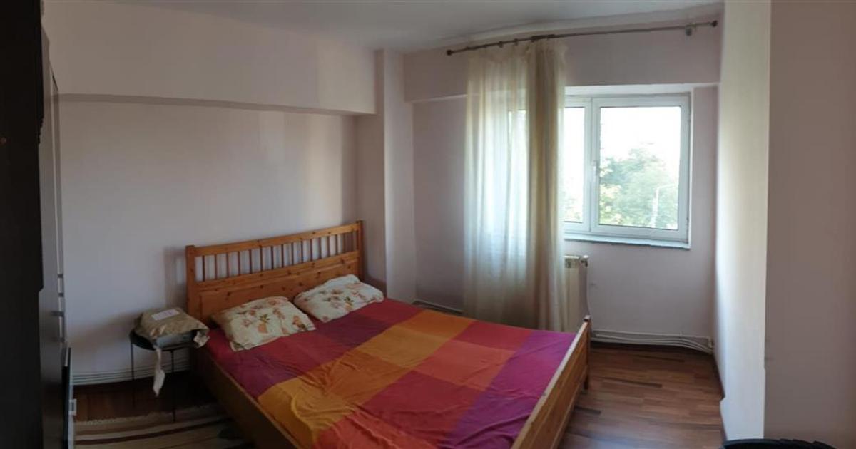Apartament decomandat cu 2 camere în zona Barieră, Brăila
