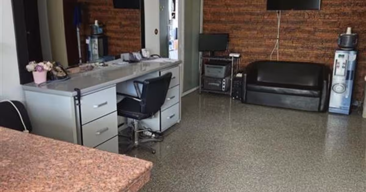 Apartament decomandat cu 2 camere în zona Buzaului, Brăila