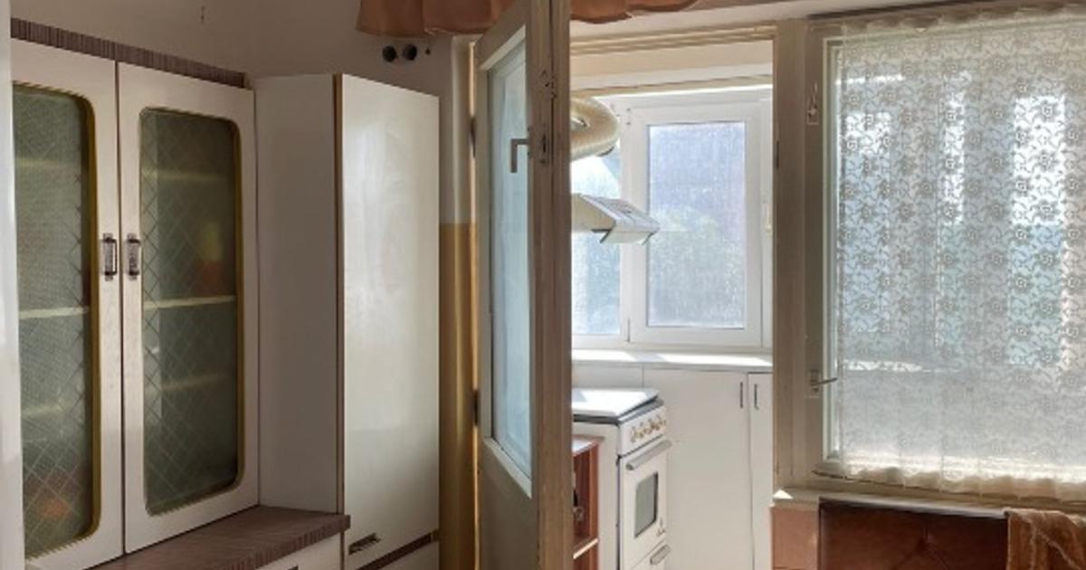 Apartament decomandat cu 3 camere în zona Călărași, Brăila