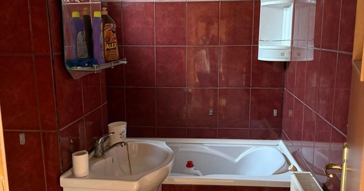 Apartament decomandat cu 3 camere în zona Călărași, Brăila