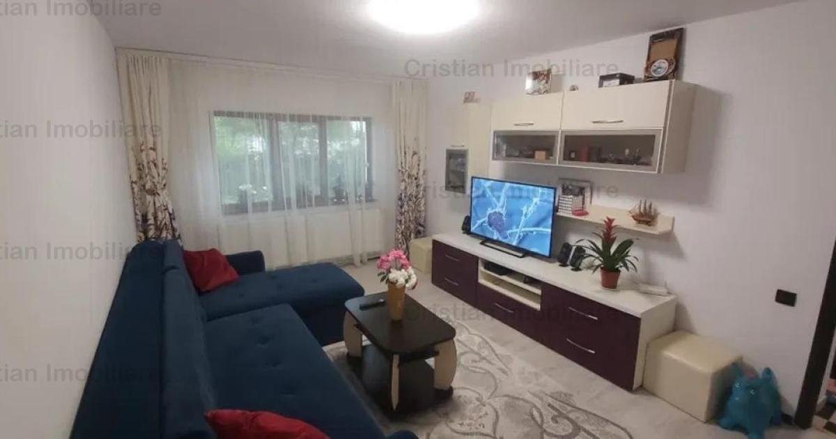 Apartament decomandat cu 3 camere în zona Călărași, Brăila