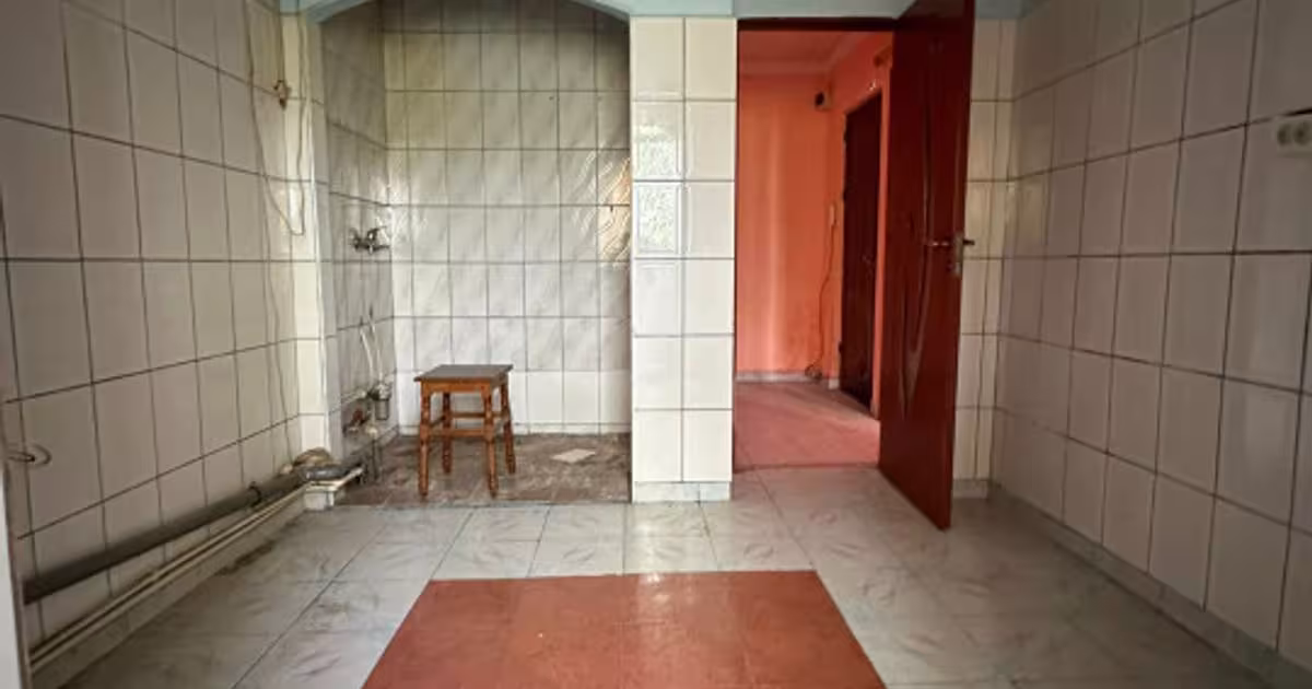 Apartament decomandat cu 2 camere în zona Calarași 4, Brăila