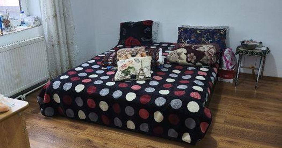 Apartament decomandat cu 5 camere în zona Central, Brăila