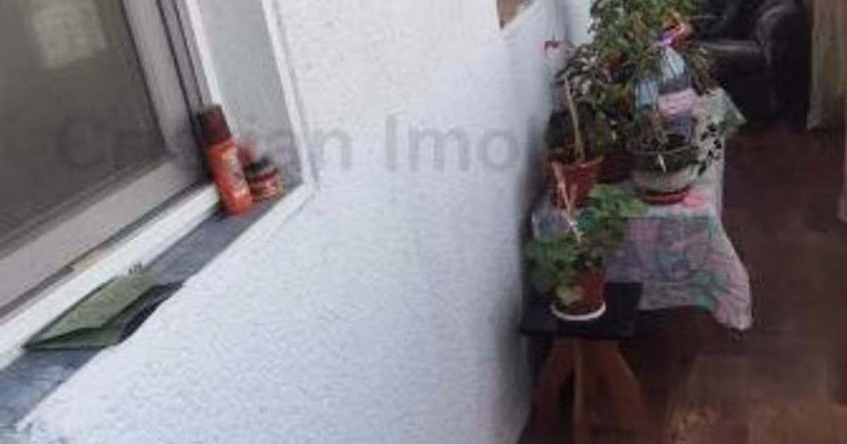 Apartament decomandat cu 3 camere în zona Gării, Brăila