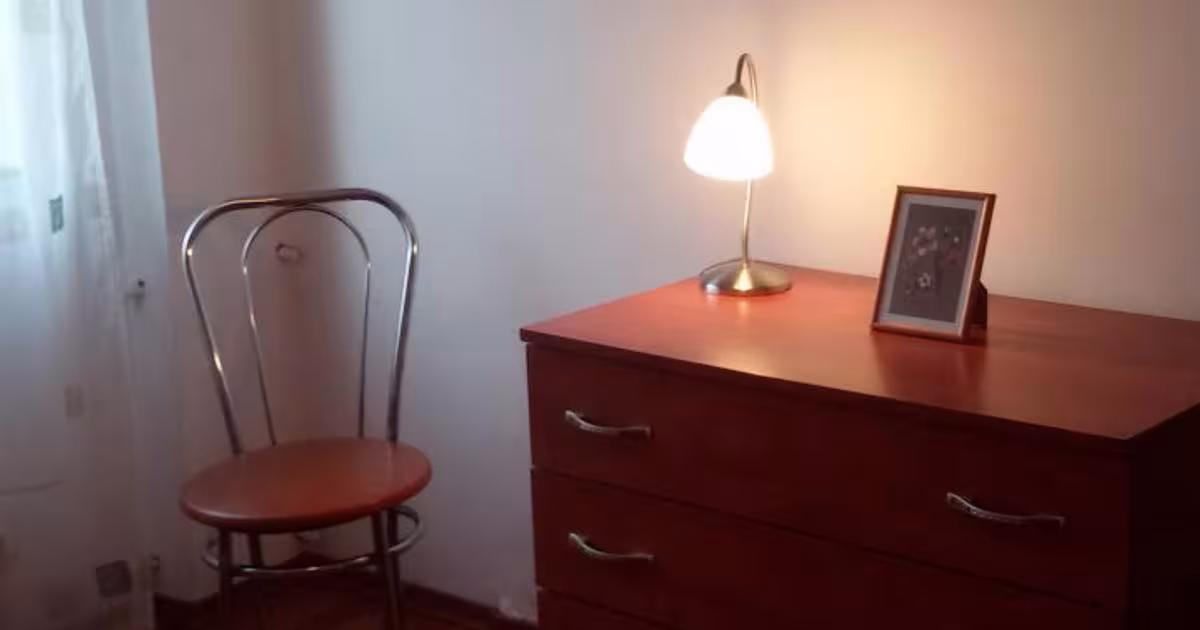Apartament semidecomandat cu 3 camere în zona Independenței, Brăila