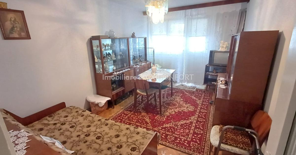 Apartament decomandat cu 2 camere în zona Marna, Brăila