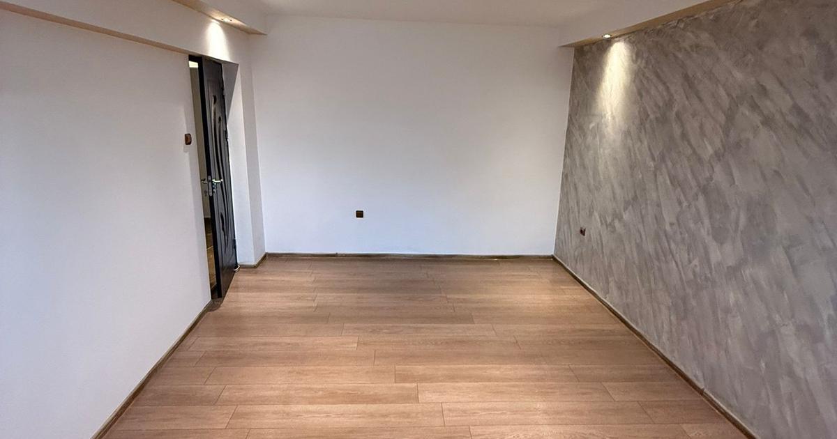 Apartament decomandat cu 3 camere în zona Obor, Brăila