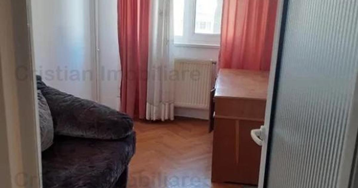 Apartament semidecomandat cu 4 camere în zona Obor, Brăila