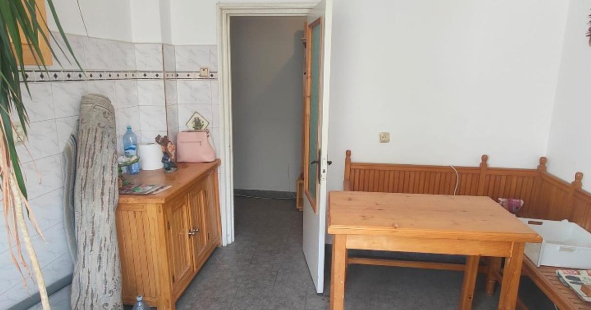 Apartament semidecomandat cu 3 camere în zona Radu Negru, Brăila