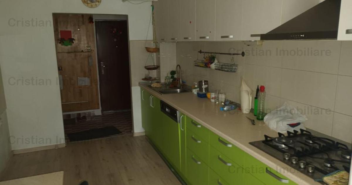 Apartament decomandat cu 3 camere în zona Viziru 3, Brăila