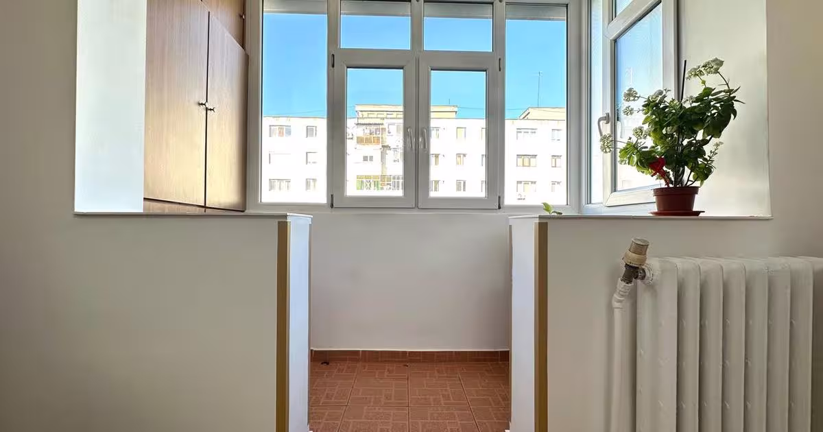 Apartament decomandat cu 3 camere în zona Viziru 3, Brăila
