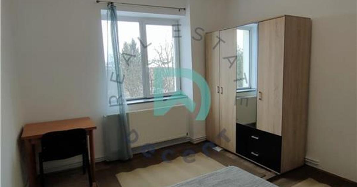 Apartament semidecomandat cu 2 camere în zona Astra, Brașov