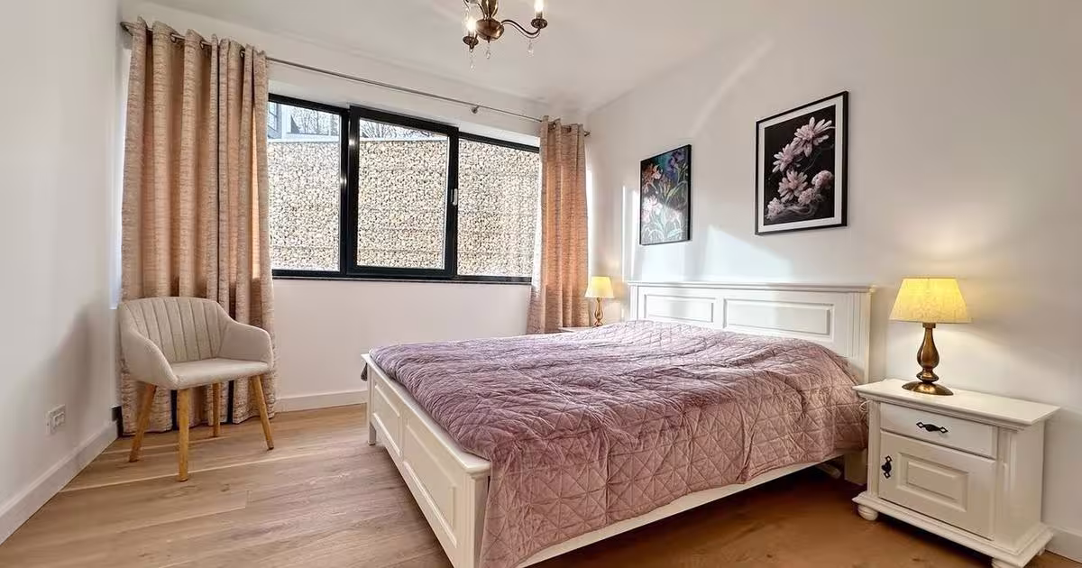 Apartament decomandat cu 3 camere în zona Drumul Poienii, Brașov