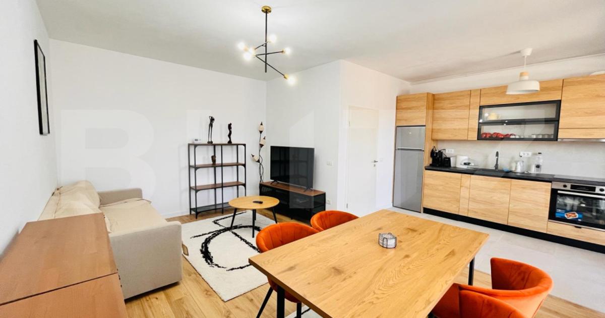 Apartament decomandat cu 2 camere în zona Griviței, Brașov